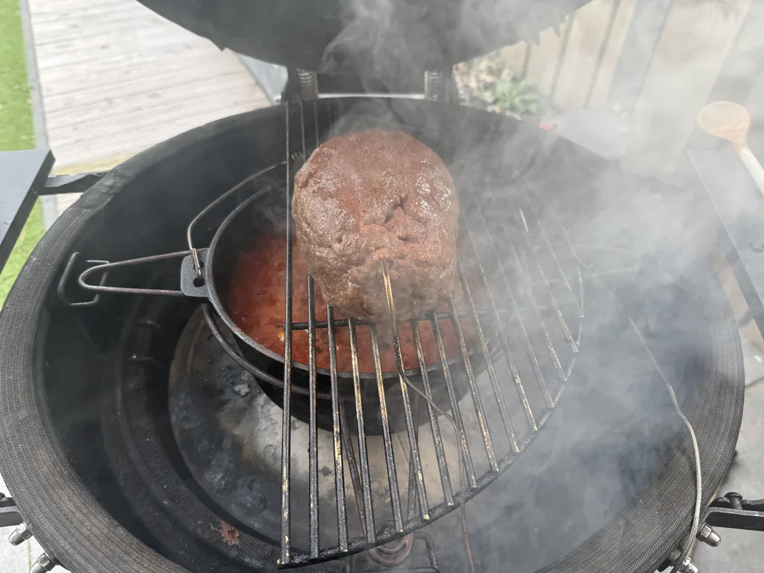 De bal boven de chili